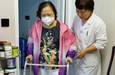 三山医伴康复训练，帮你把握术后“黄金康复期”
